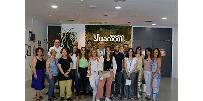ESC. DE COM. Nº 12 JUAN XXIII DE 21