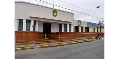 ESCUELA 21 DE JULIO