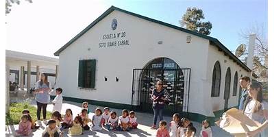 ESCUELA DE EDUCACIÓN PRIMARIA Nº10 SARGENTO CABRAL