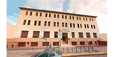 INSTITUTO ELISA HARILAOS