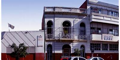 INSTITUTO FEDERICO GUILLERMO FRÖEBEL