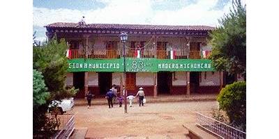 TIERRA DE KIF