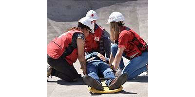 ESC. DE ENFER. Y ESPEC. PARAM. DE LA CRUZ ROJA ARGENTINA