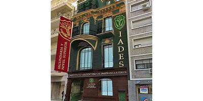 INSTITUTO ARGENTINO DE ENSEÑANZA SUPERIOR (IADES)