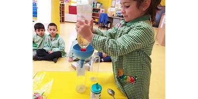 PEQUEÑOS CIENTIFICOS