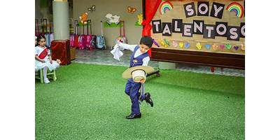 PEQUEÑOS TALENTOSOS