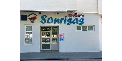 SONRISAS Y JUEGOS