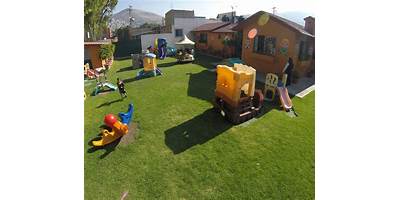 GUARDERIA INFANTIL 047