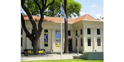 INSTITUTO VOCACIONAL DE ARTE MANUEL JOSE DE LABARDEN