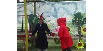 JARDIN MUNICIPAL CAPERUCITA ROJA