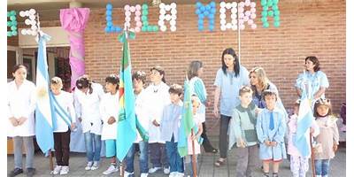 JARDÍN DE INFANTES Nº933 LOLA MORA