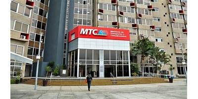 MINISTERIO DE TRANSPORTES Y COMUNICACIONES