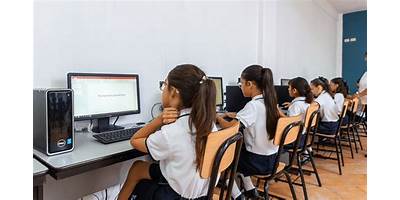 ESCUELA DE COMPUTACION DE LOS MOCHIS  S. C.