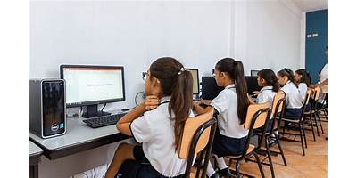 ESCUELA DE COMPUTACION DE MEXICO