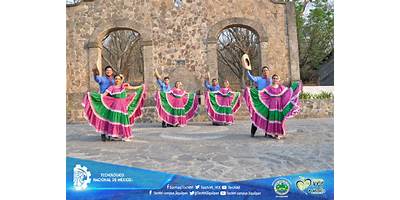 ESCUELA DE DANZA REGIONAL MEXICANA CUICALLI