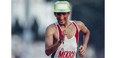"ESCUELA DEL DEPORTE DE CHALCO ""ERNESTO CANTO"""