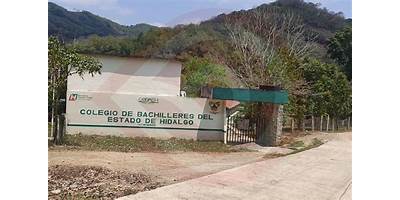COLEGIO DE BACHILLERES PLANTEL XOCHIATIPAN
