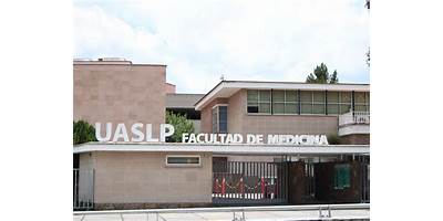 UNIVERSIDAD IDEP
