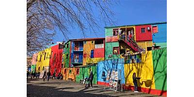 RISAS Y COLORES