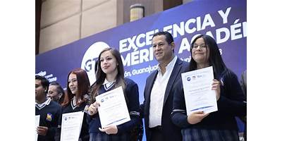 CENTRO ACADEMICO Y CAPACITACION DE EXCELENCIA, "DR. ERNESTO GIOVANNI PORRAS"