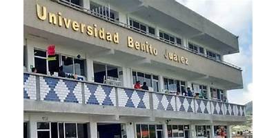 ESCUELA DE ODONTOLOGIA DE LA UNIVERSIDAD BENITO JUAREZ G.