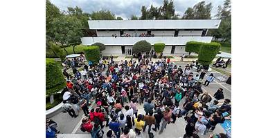 ESCUELA SUPERIOR DE INGENIERIA MECANICA Y ELECTRICA (ESIME TICOMAN)