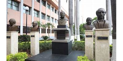 FACULTAD DE CIENCIAS NATURALES