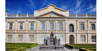 UNIVERSIDAD TERRANOVA