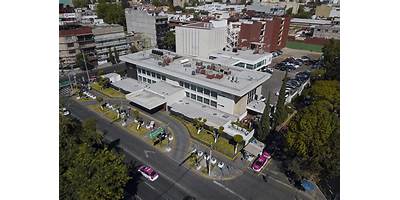 UNIVERSIDAD WESTHILL